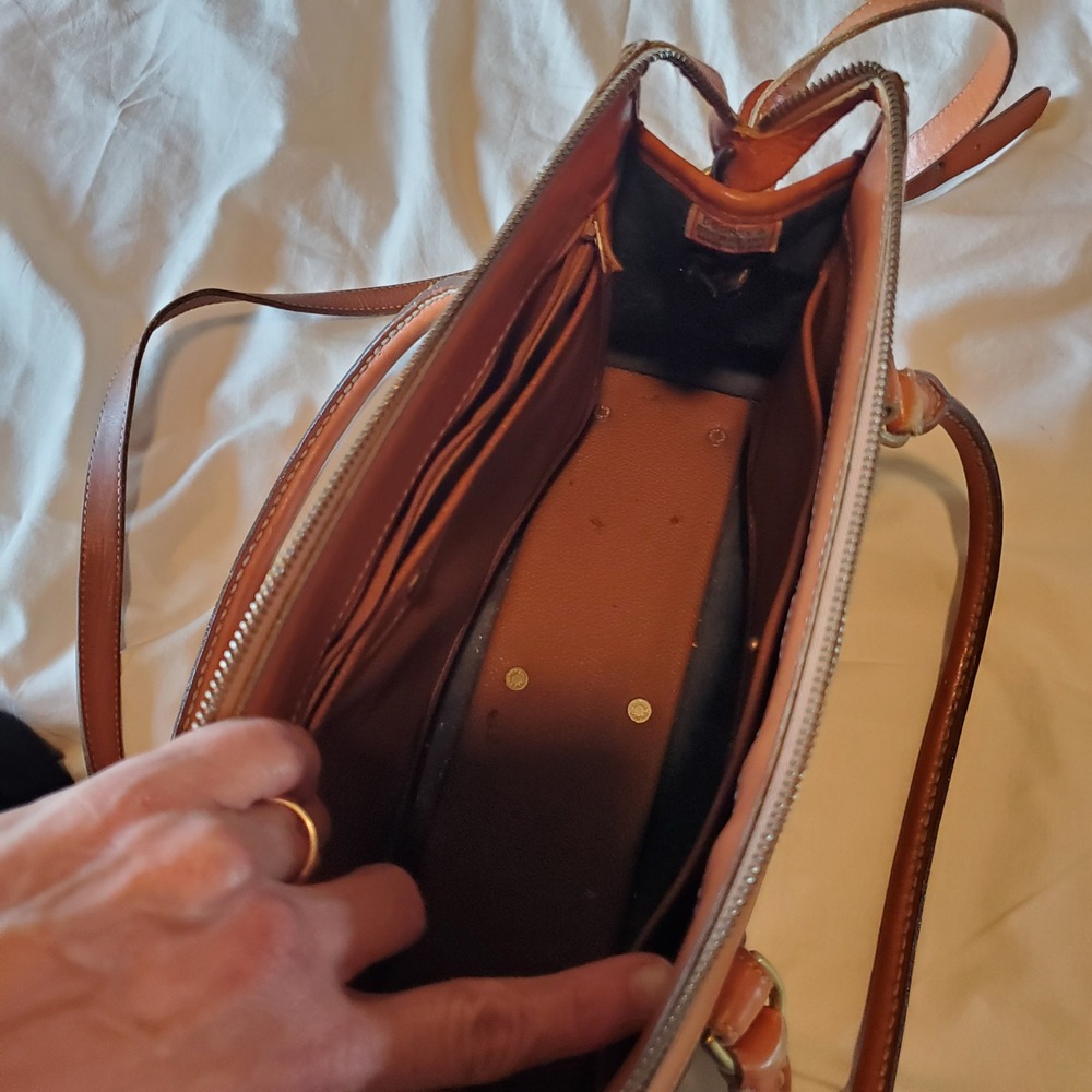 Dooney & Bourke All Weather Leather Satchel Navy Blue British Tan Vintage Bag - Picture 7 of 8